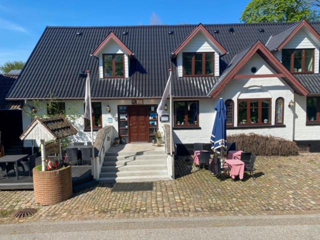 Purhus Kro Fårup Exterior foto